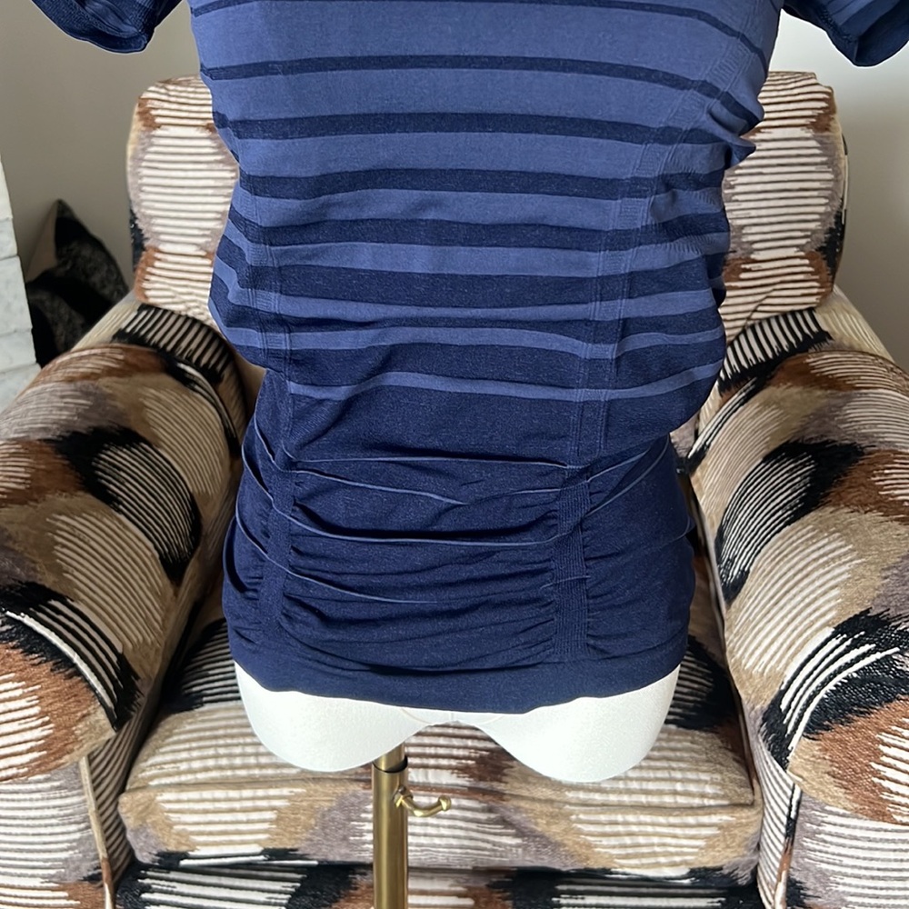 Athleta Fastest Track Tee - Picture 3 of 9